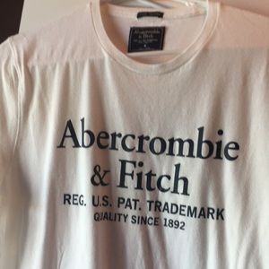 Abercrombie & Fitch medium shirt